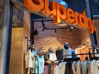 Superdry_2.jpg