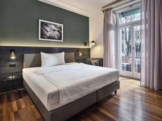 Schlafzimmer.jpg