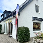 Raffelhüschen-Filiale Falkenweg Gebäude