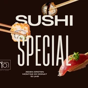 Sushi-Dinner im Neandertal No. 1 Sushi-Spezialitäten auf schwarzen Hintergrund mit Stäbchen, Text: Sushi Special, Neandertal No. 1.