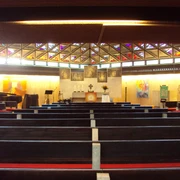 Innenraum Kirche Heilige Dreifaltigkeit Salzgitter-Bad.JPG