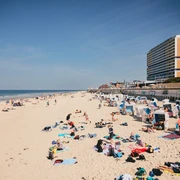 Sonniger Tag am Weststrand