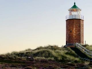 Quermarkenfeuer bei Sonnenuntergang