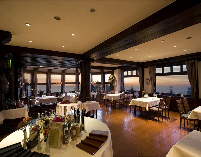 Innenansicht Hotel Restaurant Burg Windeck