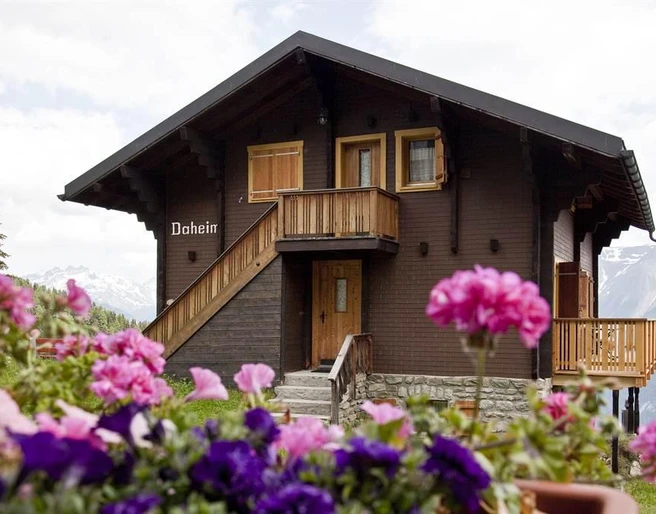 Aussenansicht Sommer