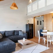 Photo, INSIDE, OUTSIDE