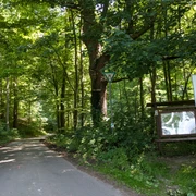 untere Parkplatz an den Teichen_CC-BY_Einbeck .jpg