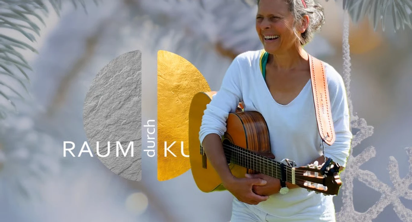 Bild BLAUE STUNDE Weihnachtssingen.jpg