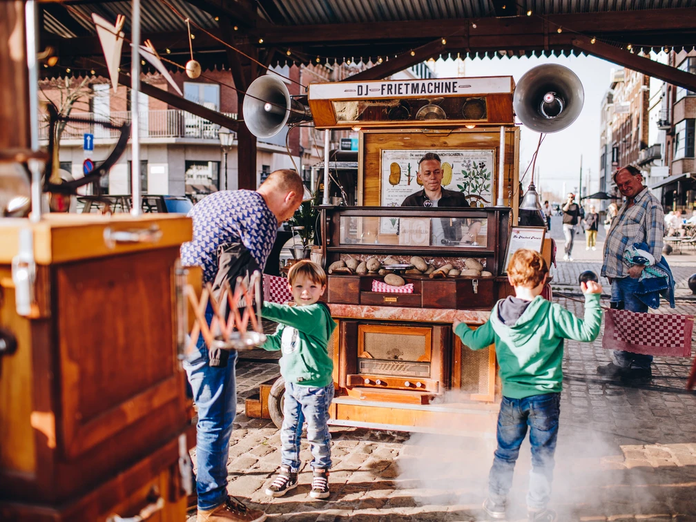 DjF_01_creditWillem Van Puyenbroeck.jpg