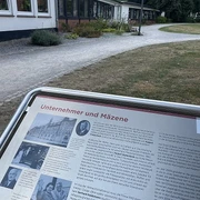 PS.Pfad-Metallschild-Stukenbrokpark Pult I, CC0.jpg