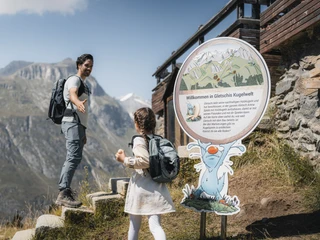 Sommer Gletschi-Tour in der Aletsch Arena Sommer Gletschi-Tour in der Aletsch Arena