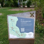 Stele Im Fluss der Zeit "Schelklewiese"