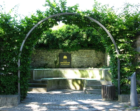 Lessing-Gedenkstaette Stadtverwaltung KM.jpg