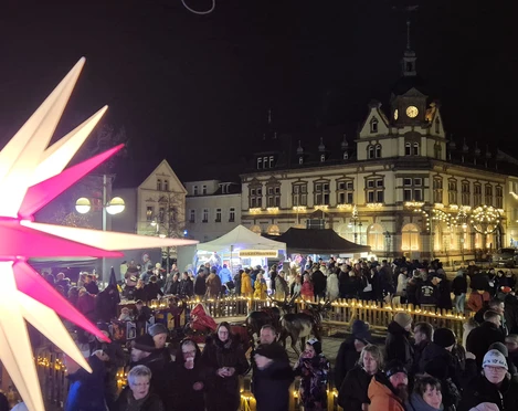 Weihnachtsmarkt Groitzsch_Olaf Becher.jpg