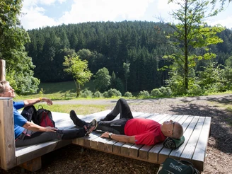 Genussplatz am Simonsbrunnen