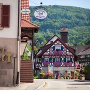 Fachwerk, Blumen & Schwarzwald