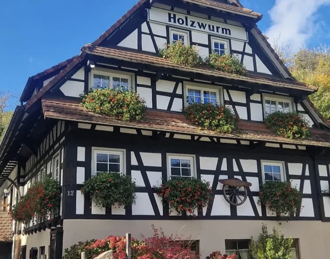 Vesperstube Holzwurm