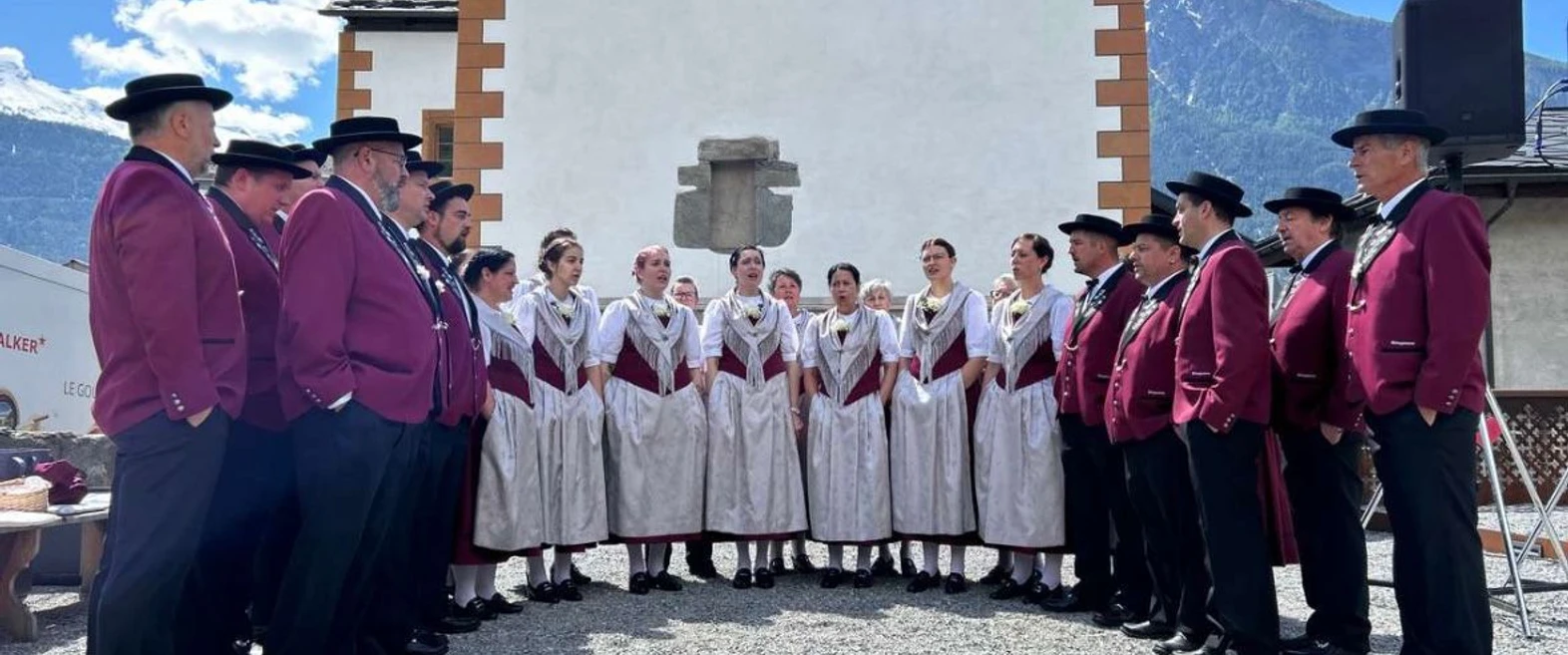 Gruppenbild - Rafael Welschen.jpg