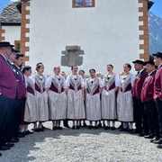 Gruppenbild - Rafael Welschen.jpg