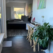 Photo, INSIDE, OUTSIDE