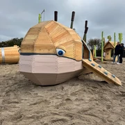 Wal auf Wenningstedter Spielplatz
