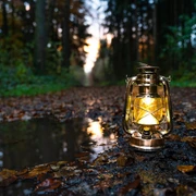 oil-lamp-6771785_1280.jpg