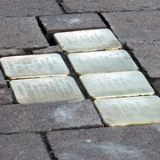 stolpersteine-2016-symbolfoto_web.jpg