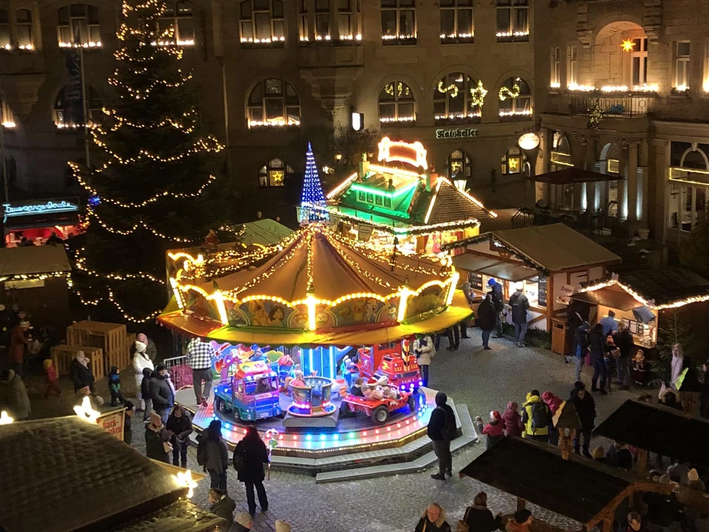Weihnachtsmarkt_HE aktuell 2024.jpg