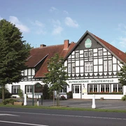 Gutsschaenke_Holsterfeld_Front_nah_Aussenansicht_mini.jpg