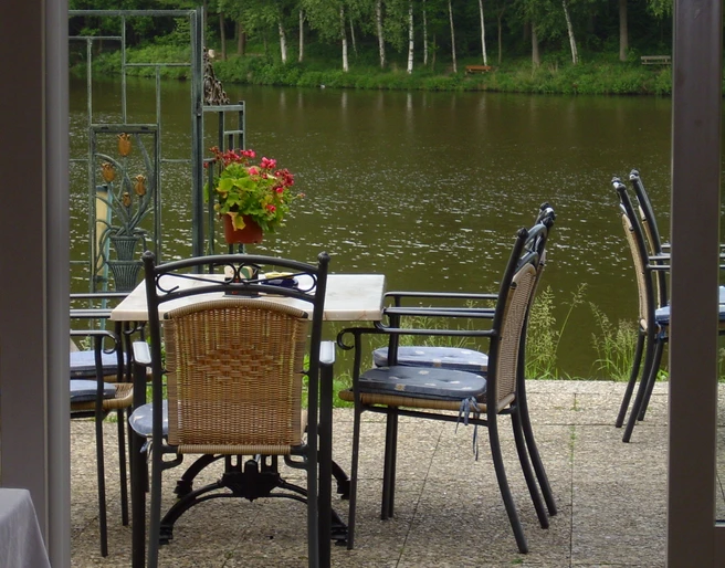 seeterrasse-ausblick-brunausee