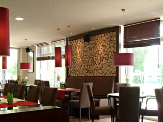 Restaurant.JPG
