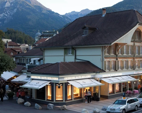 grand-cafe-restaurant-schuh-aussen