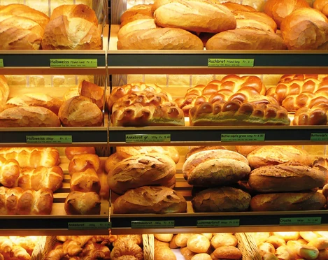 baeckerei-konditorei-feuz-brotauswahl