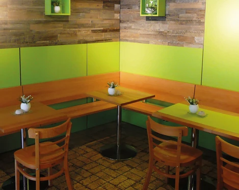 baeckerei-konditorei-feuz-sitzgelegenheiten