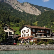 brienzerburli-loewen-aussenansicht