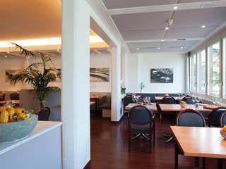 seehotel-boenigen-speissesaal