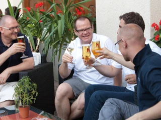 seehotel-boenigen-terrasse