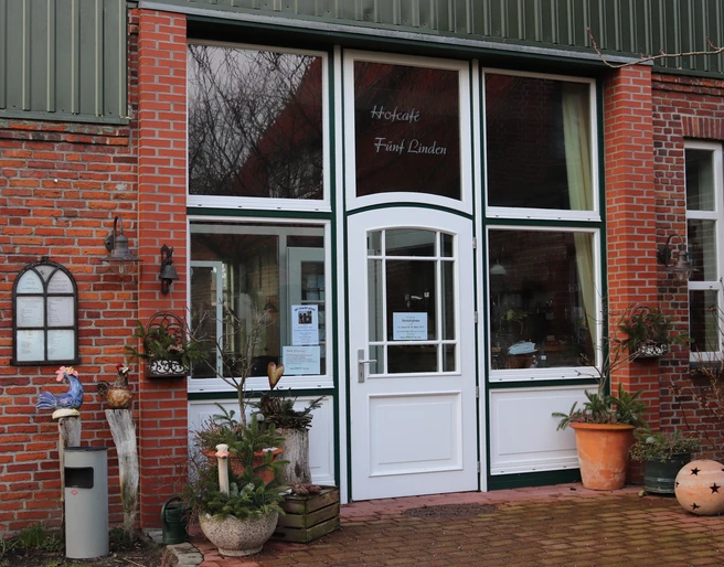 hofcafe-fuenf-linden-aussen