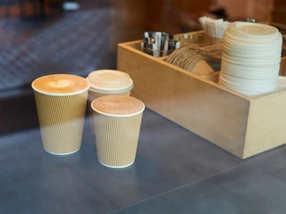 manis-thun-kaffee