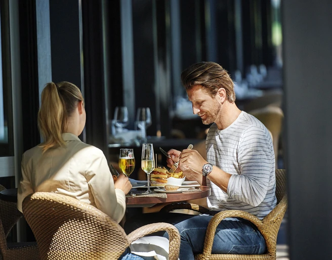 seepark-thetimeless-seeterrasse