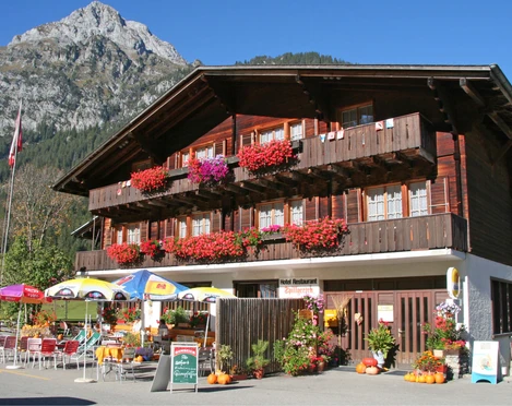 Hôtel Spillgerten Schwenden Grimmialp en été