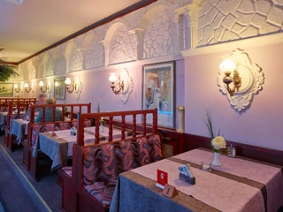 Akropolis: Gastraum Akropolis: Gastraum