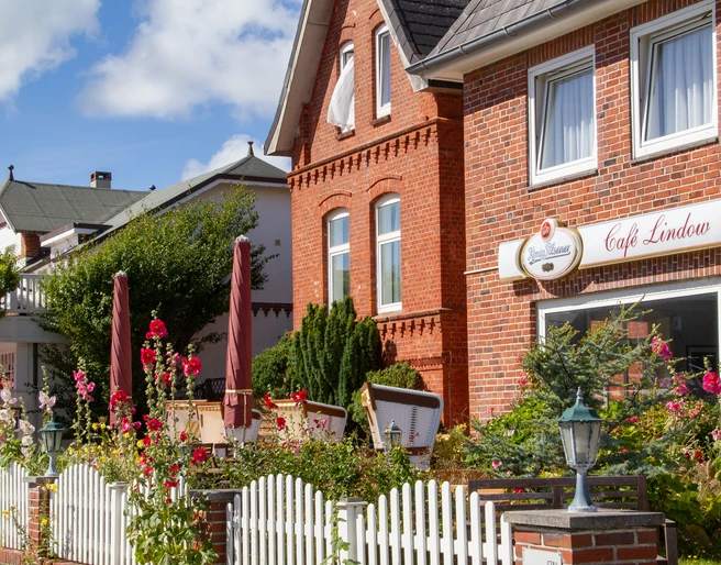 Hotel & Café Lindow