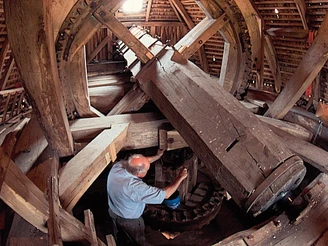 Wandern auf dem Mühlenweg am Wiehengebirge