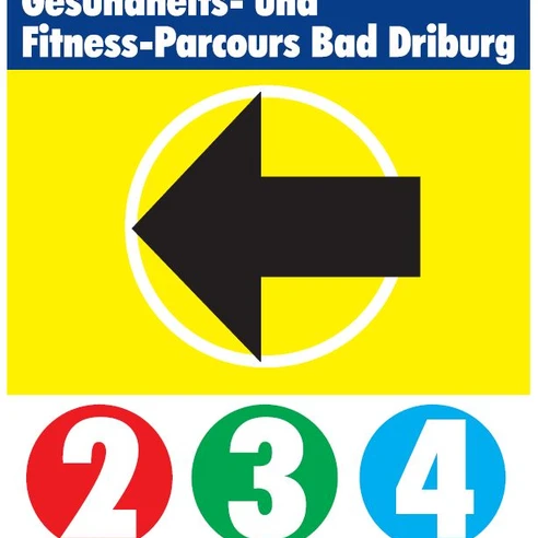 Tour Gesundheits- und Fitness-Parcours Bad Driburg Wegweiser für den Gesundheits- und Fitness-Parcours Bad Driburg mit Pfeil und bunten Zahlen 2, 3, 4.