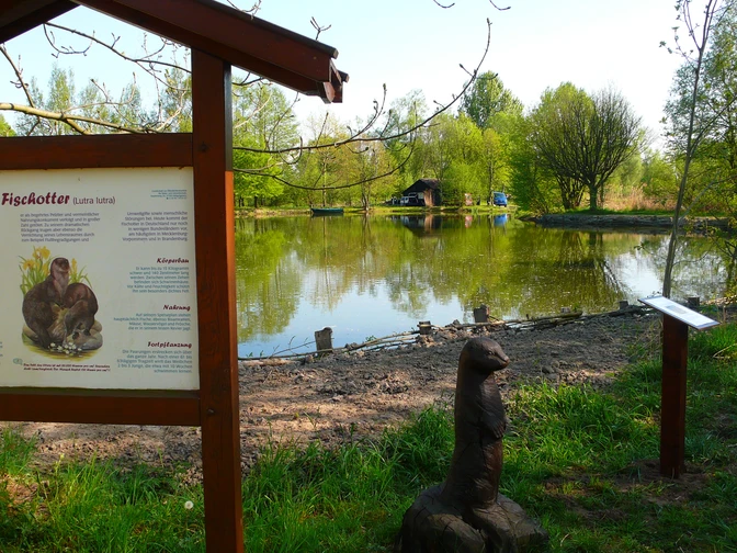 Hinweistafel Fließgewässer Oker Hinweistafel Fließgewässer Oker