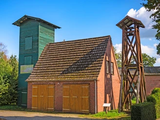 Der Glockenturm in Glinstedt Der Glockenturm in Glinstedt