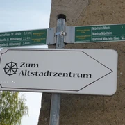 Hinweisschild