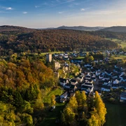 Blick auf Kerpen in der Eifel