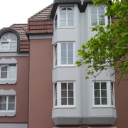 villa-huxori-fassade Fassade mit Fenstern
